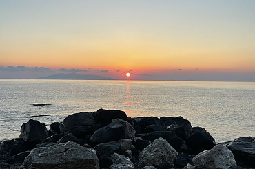 Sunrise-Kamari Beach-Santorini-Greece